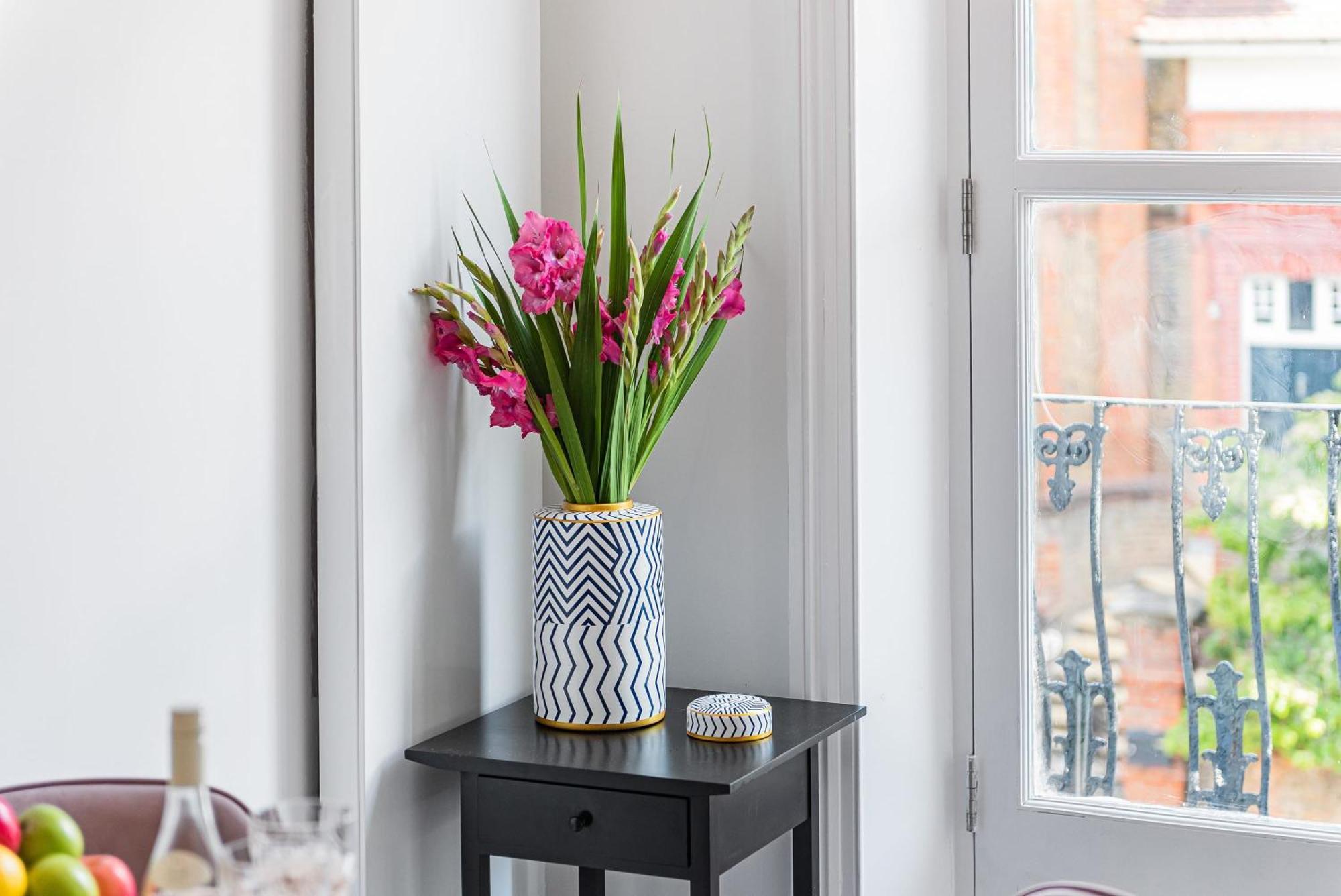 Apartamento Lady On The Lane- 2 Bed Primrose Hill Londres Exterior foto